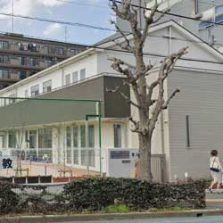 鴻巣英和こども園